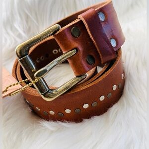 🇨🇦 Brave Leather Collection - JAAK Brown Studded Wave